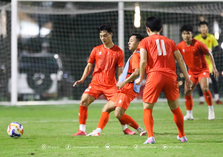 Nguyễn Đình Bắc bình phục, U23 Việt Nam hướng đến chiến thắng trước U23 Campuchia