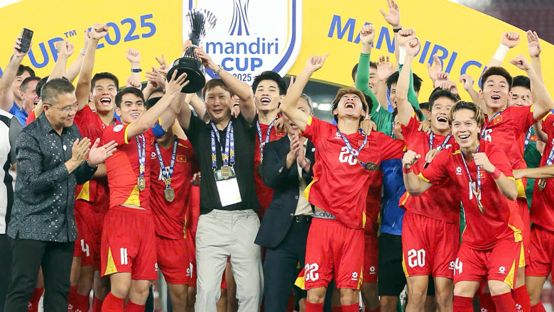 HLV Kim Sang Sik: Người hùng thầm lặng đưa U23 Việt Nam lên đỉnh vinh quang