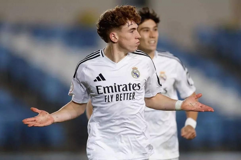 Tiền vệ trẻ Víctor Muñoz chính thức chia tay Real Madrid, gia nhập Osasuna