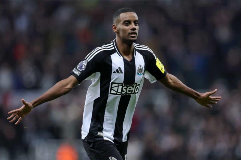 Alexander Isak: Sao mai sáng giá nhưng tương lai vẫn mịt mờ
