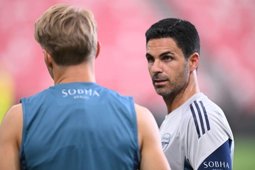 HLV Arteta: Arsenal Sẵn Sàng Bước Nhảy Vô Địch Premier League 2025/26