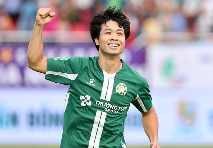 Công Phượng và Bình Phước: Á quân Giải hạng Nhất Quốc gia 2024/25