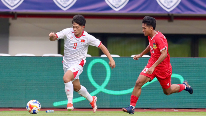 U23 Việt Nam dễ dàng đánh bại U23 Lào với tỷ số 3-0