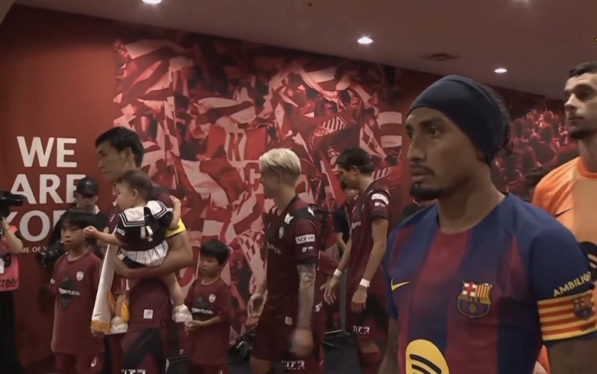 Ai sẽ là đội trưởng mới của Barcelona mùa giải tới?
