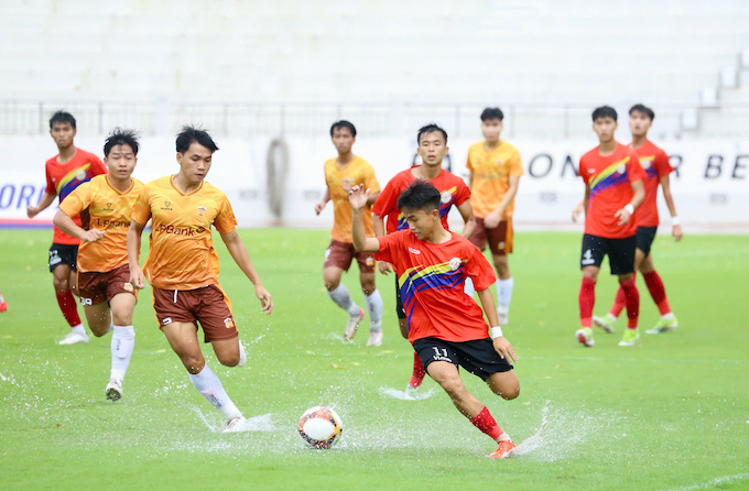 Kết quả tứ kết U21 Quốc gia 2023: Thắng lợi kịch tính của các đội bóng trẻ