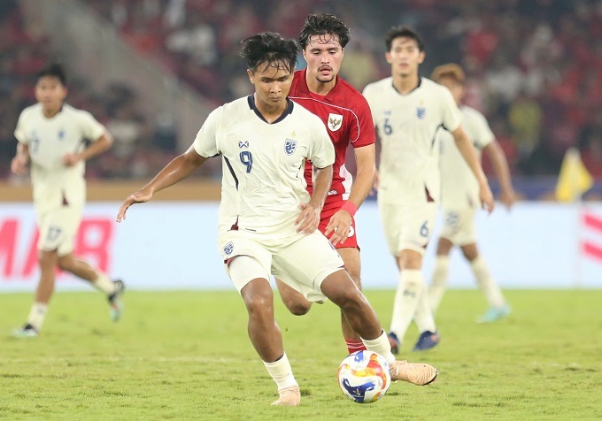U23 Indonesia vượt qua U23 Thái Lan trong loạt sút luân lưu nghẹt thở tại bán kết SEA Games
