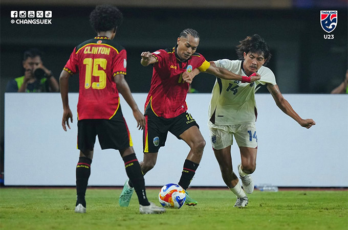 U23 Thái Lan đại thắng U23 Timor Leste 4-0, vững vàng hướng đến bán kết