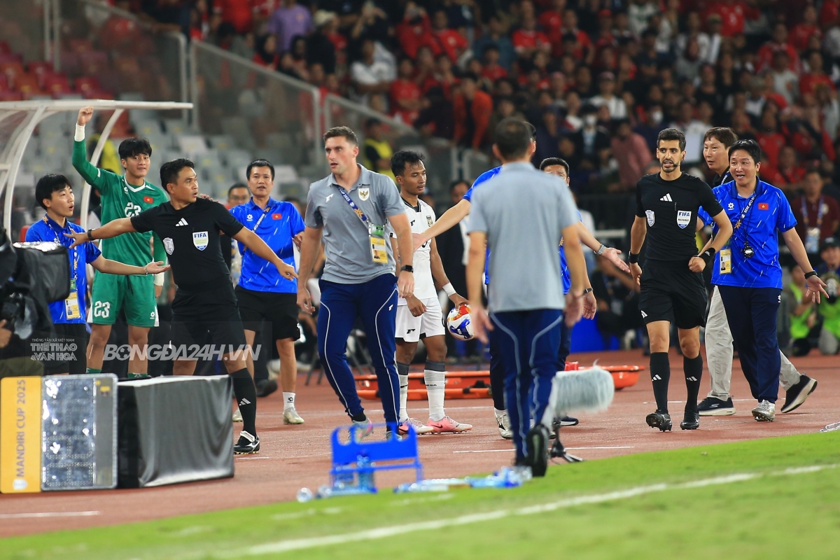 Trận Chung Kết U23 Đông Nam Á 2025: Chiến Thắng Ngọt Ngào Của U23 Việt Nam Giữa Biển Tranh Cãi