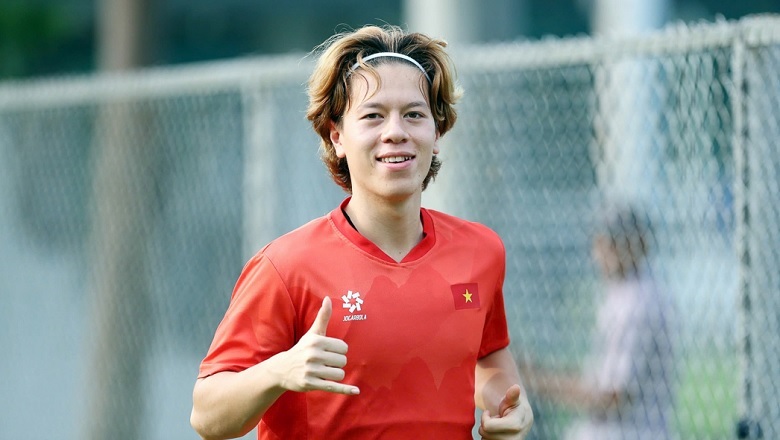 U23 Việt Nam quyết tâm bảo vệ ngôi vương trước U23 Indonesia: Victor Lê nỗ lực học tiếng Việt