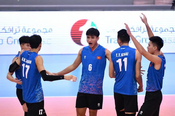 Bóng chuyền nam Việt Nam quyết tâm giành chiến thắng trước Indonesia tại SEA V.League 2025