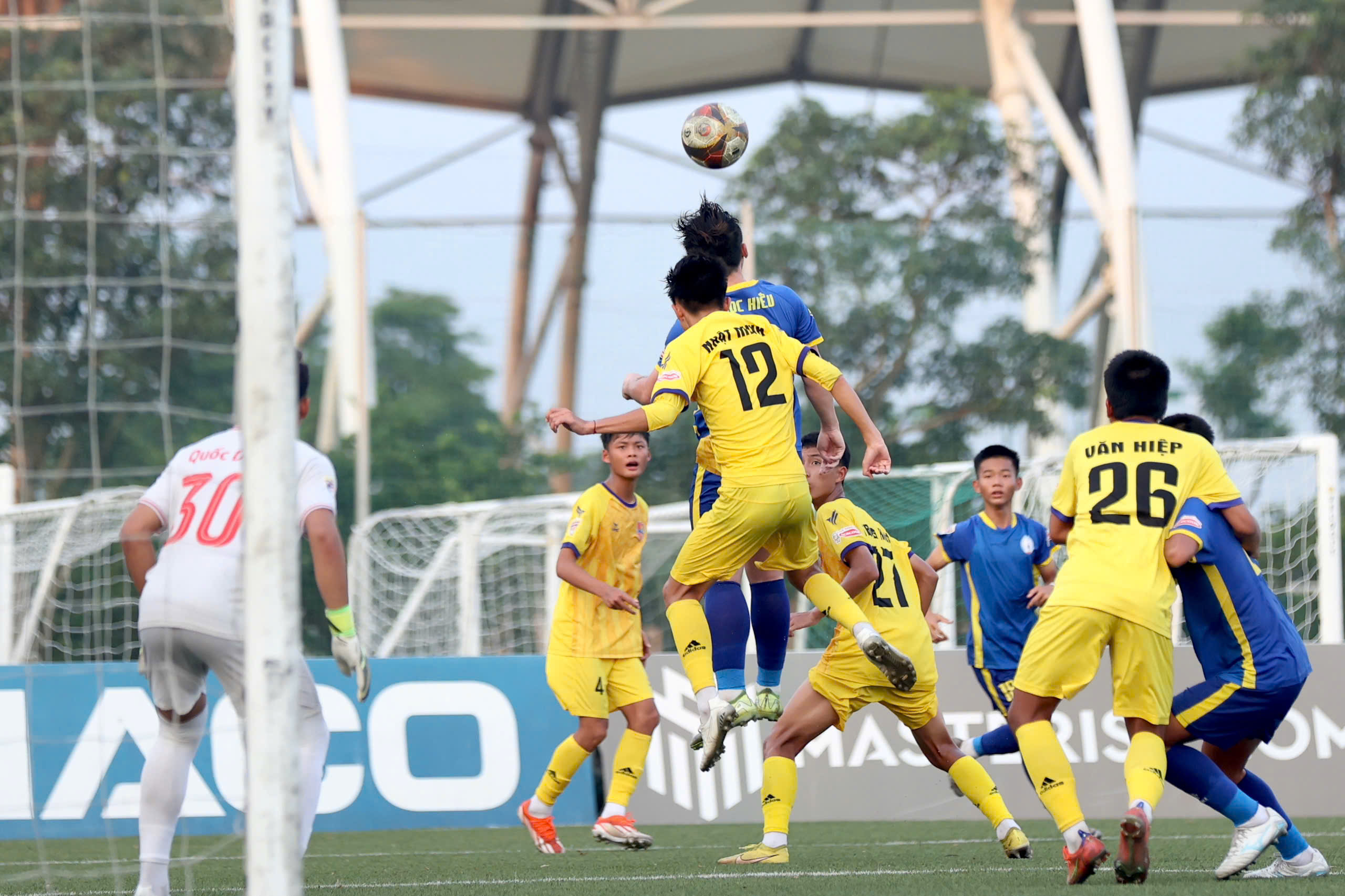 Kết quả tứ kết Giải vô địch U15 Quốc gia - Cúp Acecook 2025: PVF, Sông Lam Nghệ An, Hà Nội và Đồng Tháp vào bán kết