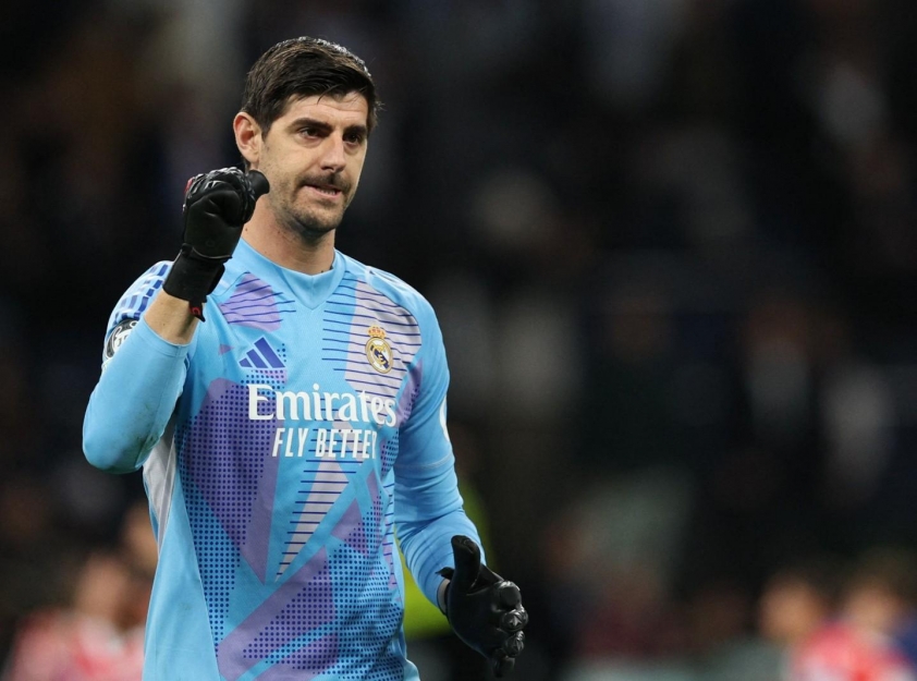 Donnarumma từ chối Real Madrid, mở đường đến Manchester United?