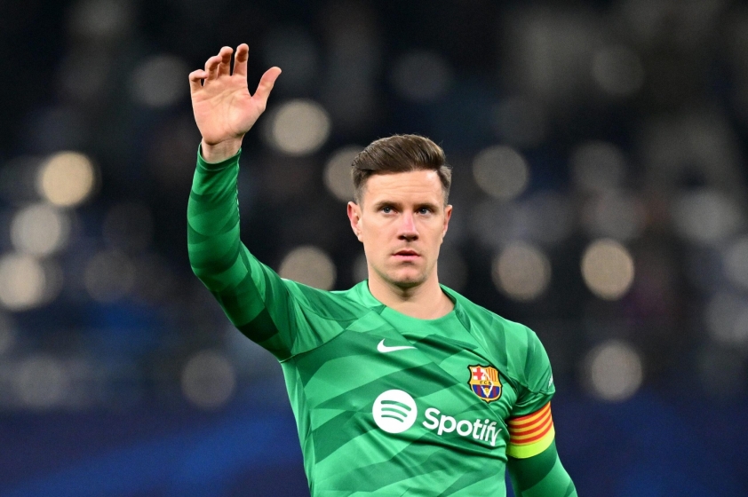 barcelona-va-ter-stegen-cang-thang-cung-vi-qua-trinh-dang-ky-thi-dau-cho-cau-thu-moi
