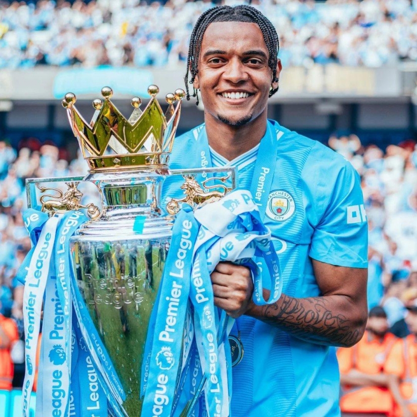 Akanji, trung vệ Man City, mục tiêu của AC Milan
