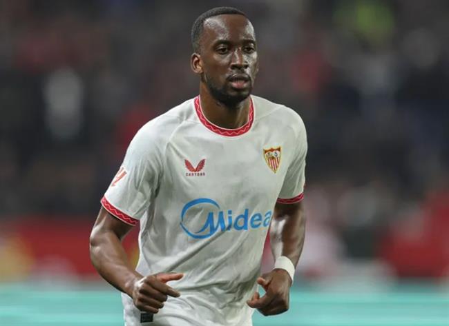 Bilbao được đánh giá cao hơn Sevilla.