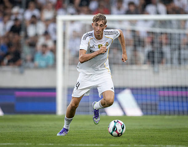 Dean Huijsen, thủ lĩnh phòng ngự, Real Madrid