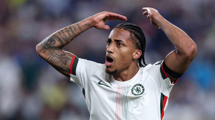 Chelsea đối mặt nguy cơ không đăng ký Joao Pedro tại Champions League