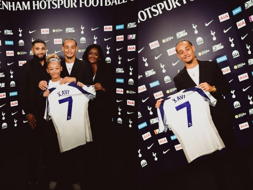 Xavi Simons trong trang phục thi đấu của Tottenham