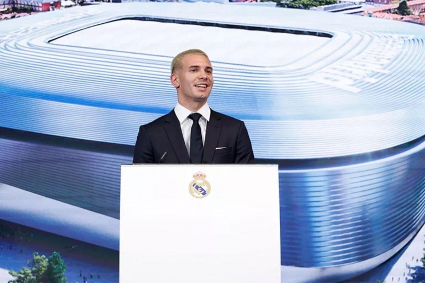 Mastantuono phát biểu tại lễ ra mắt Real Madrid