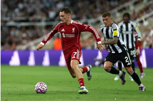 Newcastle rất cố gắng nhưng vẫn để thua Liverpool ở vòng trước