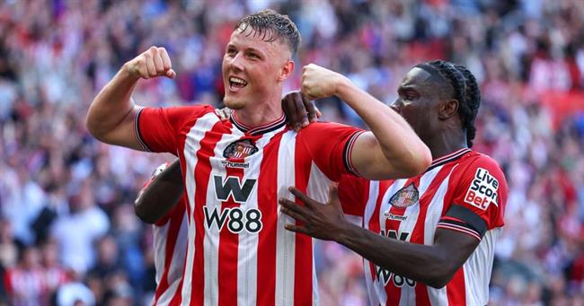 Sunderland thắng đậm West Ham