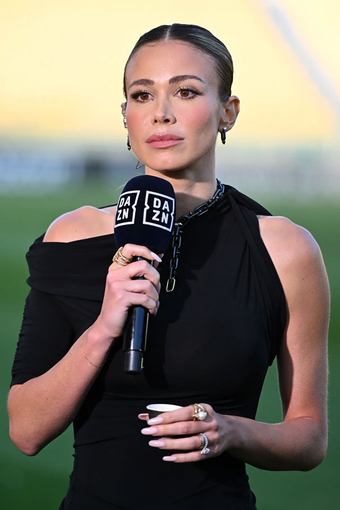 Diletta Leotta dẫn chương trình