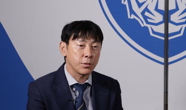 HLV Shin Tae-yong từ chức Phó Chủ tịch KFA