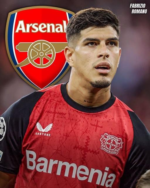 Hincapié chuẩn bị gia nhập Arsenal