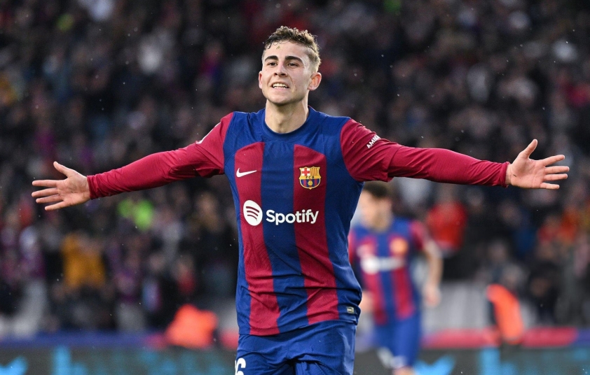 Chuyển nhượng MU 3/8: Fermín López, Bruno Fernandes và những diễn biến đáng chú ý