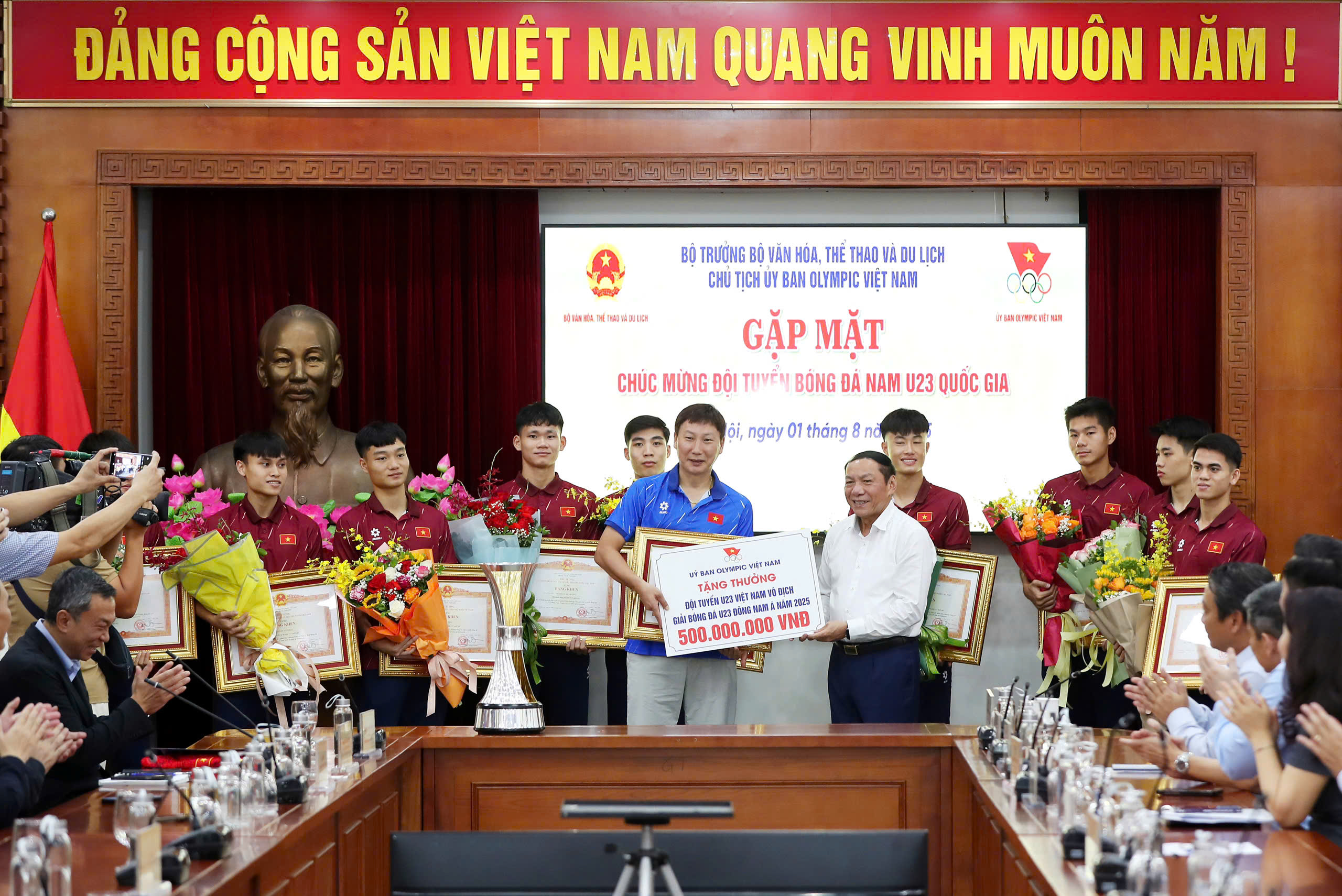 U23 Việt Nam được Thủ tướng Chính phủ vinh danh sau chức vô địch U23 Đông Nam Á 2025