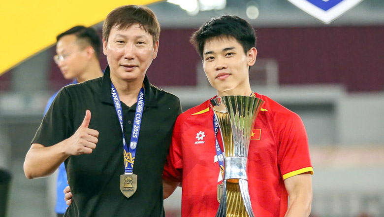 HLV Kim Sang Sik: Ác mộng của bóng đá Indonesia và tương lai rực rỡ của bóng đá Việt Nam
