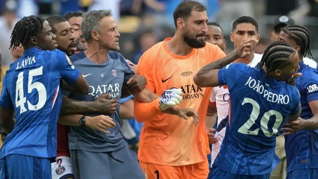 Huấn luyện viên Luis Enrique