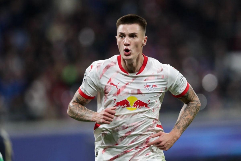 Manchester United sẵn sàng bán Hojlund để chiêu mộ Sesko, cuộc cách mạng hàng công rầm rộ