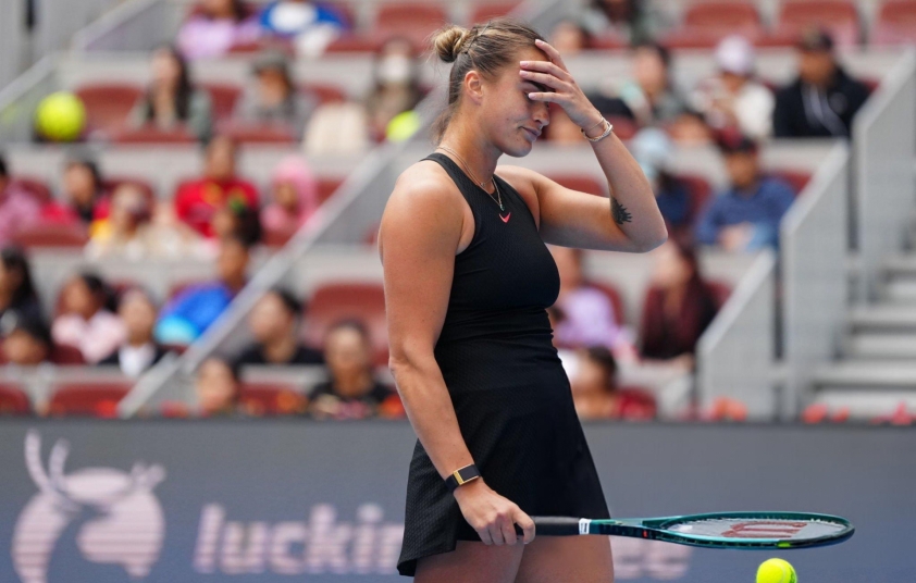Dính chấn thương, tay vợt số 1 thế giới bỏ China Open 2025