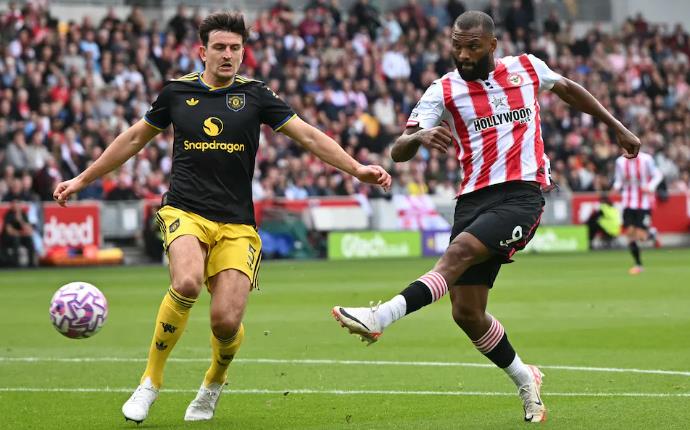 MU tỏ ra yếu kém so với Brentford. MU tỏ ra yếu kém so với Brentford.