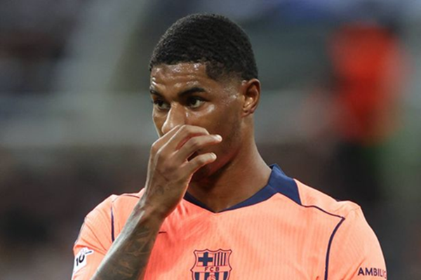 Rashford luyện tập cùng đồng đội