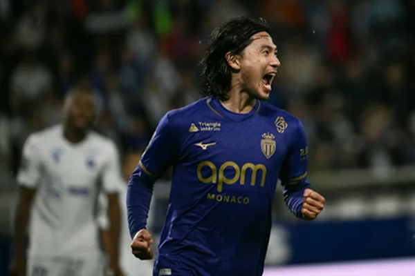 Minamino ghi bàn mở tỉ số cho Monaco