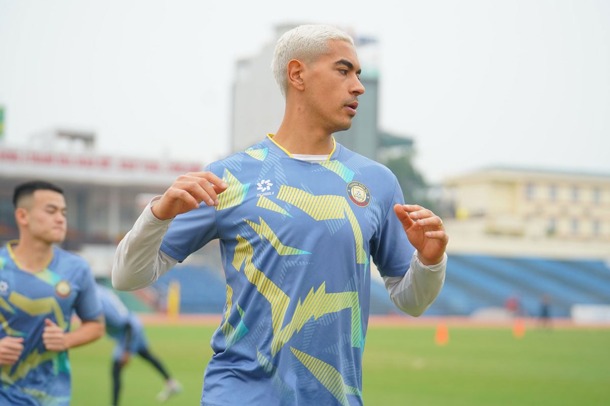 Gustavo Sant Ana đồng Á Thanh Hóa gustavo-santos-dong-a-thanh-hoa-4-0309