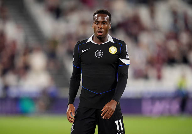 Gittens cần thêm thời gian thích nghi ở Chelsea.