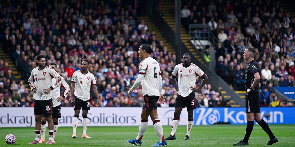 Cầu thủ Liverpool thất vọng sau trận đấu