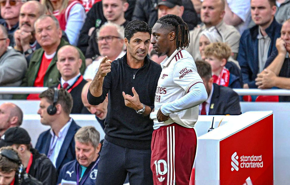 Eberechi Eze và Mikel Arteta