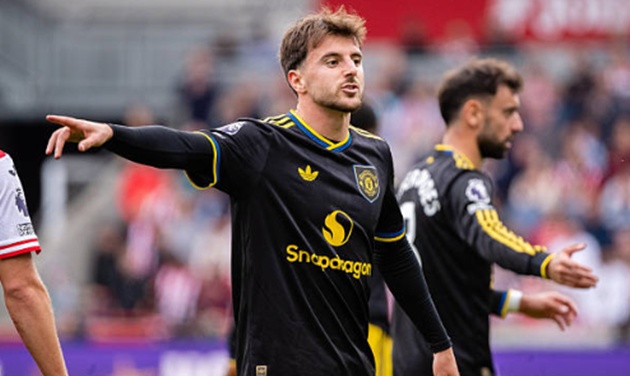 Mount phải đá wing-back ở trận thua Brentford