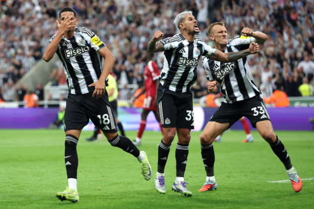 Giám đốc thể thao Ross Wilson hợp tác với HLV Eddie Howe