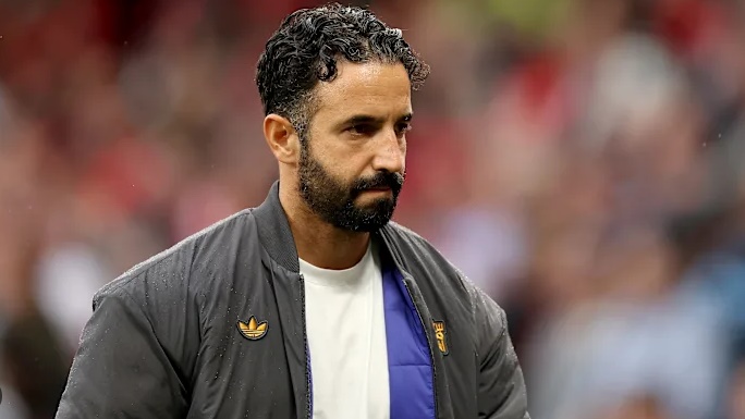 Amorim đang đối mặt với áp lực tại MU. Amorim đang đối mặt với áp lực tại MU.