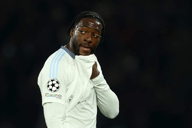 Axel Disasi thất vọng vì lỡ hẹn Monaco Che