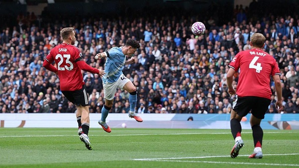 Man Utd thi đấu thiếu hiệu quả