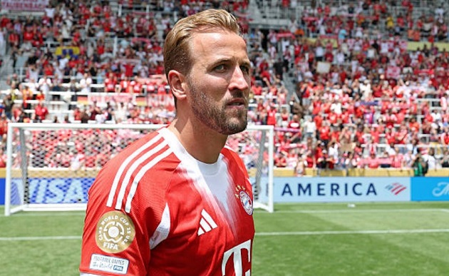 Harry Kane tỏa sáng cho Bayern