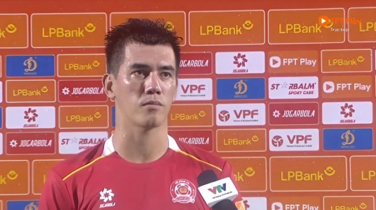 Tiến Linh có những chia sẻ sau trận hòa Nam Định.