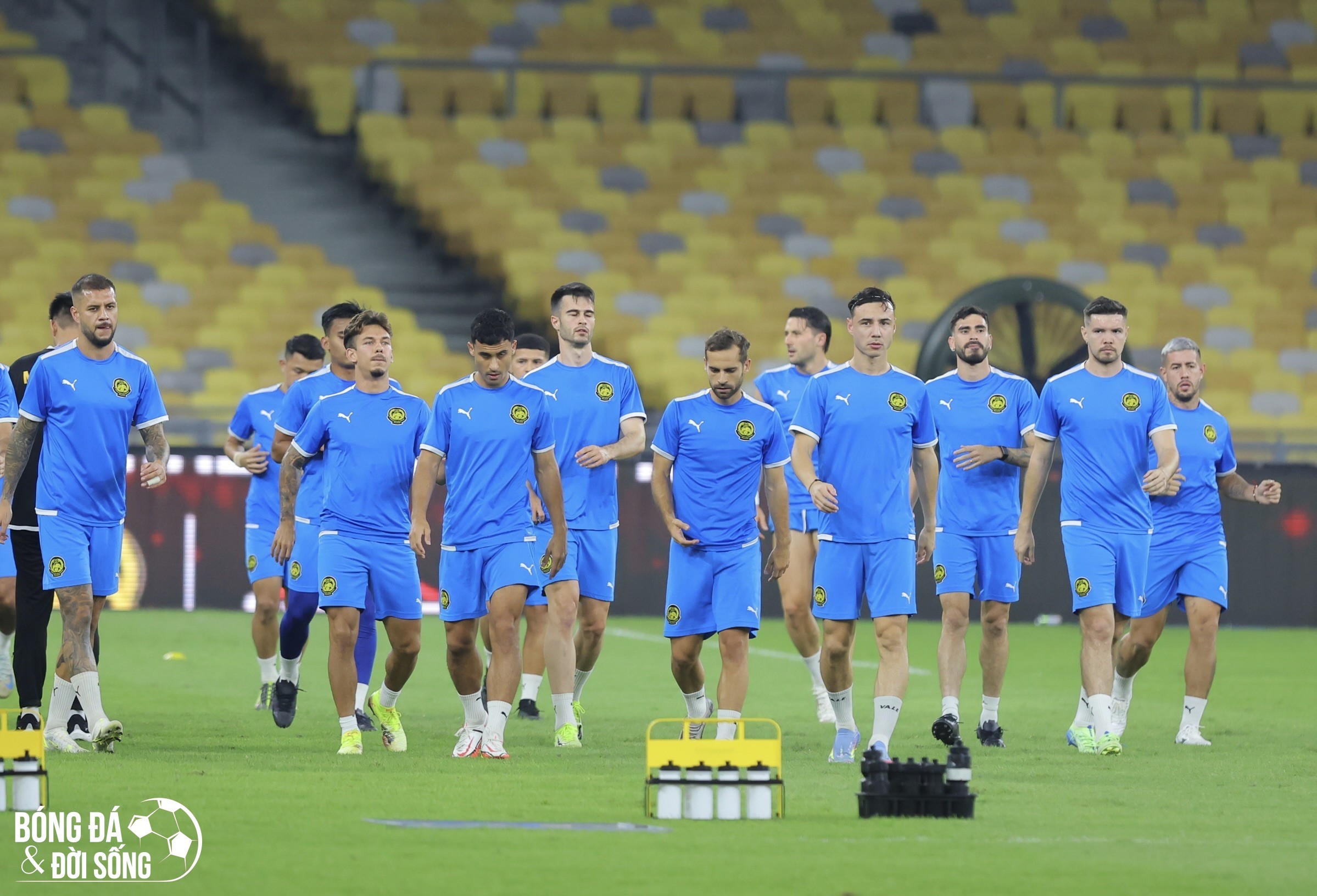 Dàn cầu thủ nhập tịch của Malaysia từng đánh bại tuyển Việt Nam với tỷ số 4-0 Dàn cầu thủ nhập tịch Malaysia từng thắng tuyển Việt Nam