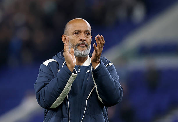 HLV Nuno Santo trong trận đấu đầu tiên